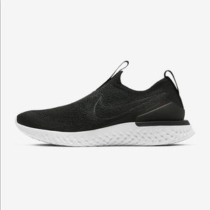 Nike Epic Phantom React Women’s Size 8 Black